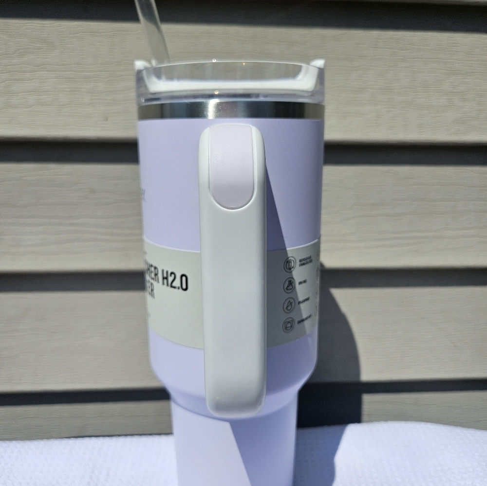 Stanley Quencher H2.0 Tumbler - Lavender - Picture 2 of 4